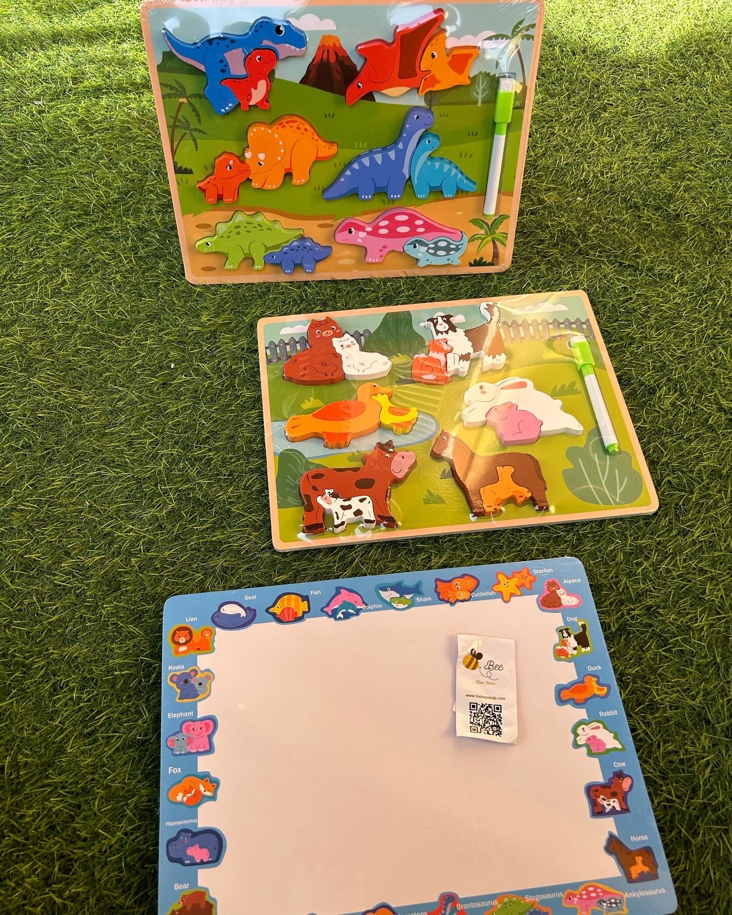 Animals puzzle & board