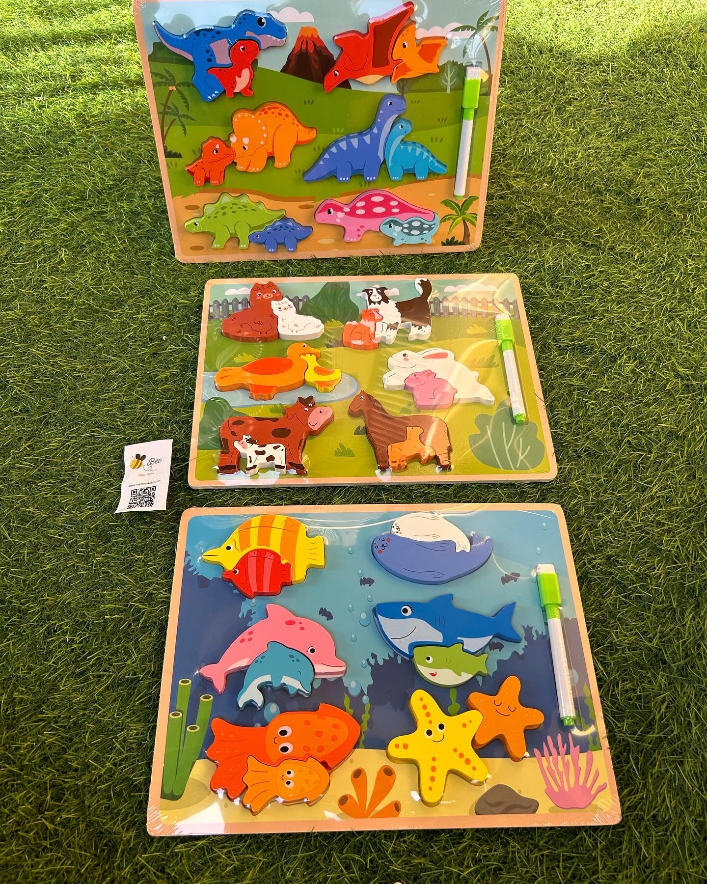 Animals puzzle & board